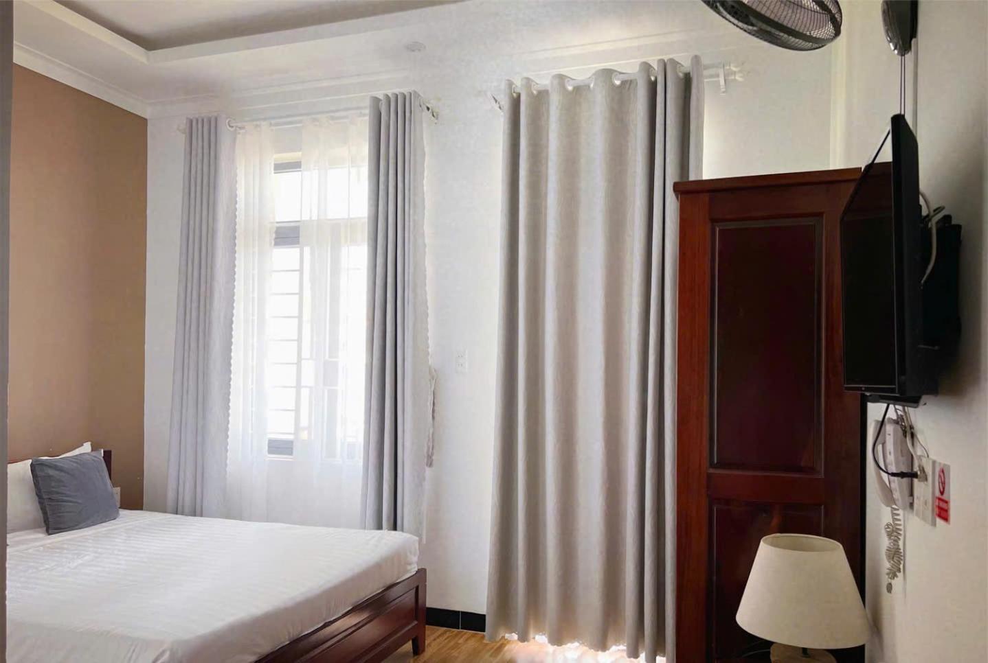 Khach San Minh Quang Hotel Phan Rang Eksteriør billede